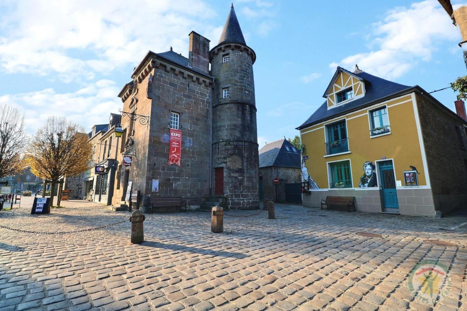 コンブール La Goutte D'Or Bed & Breakfast エクステリア 写真