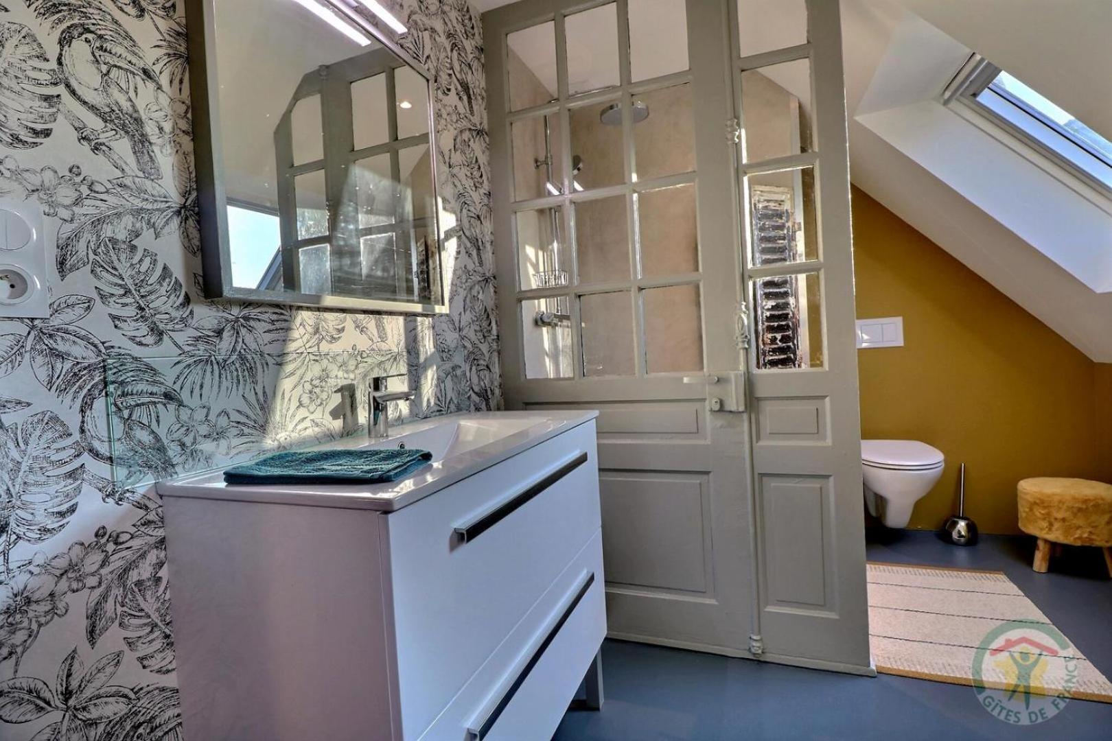 コンブール La Goutte D'Or Bed & Breakfast エクステリア 写真