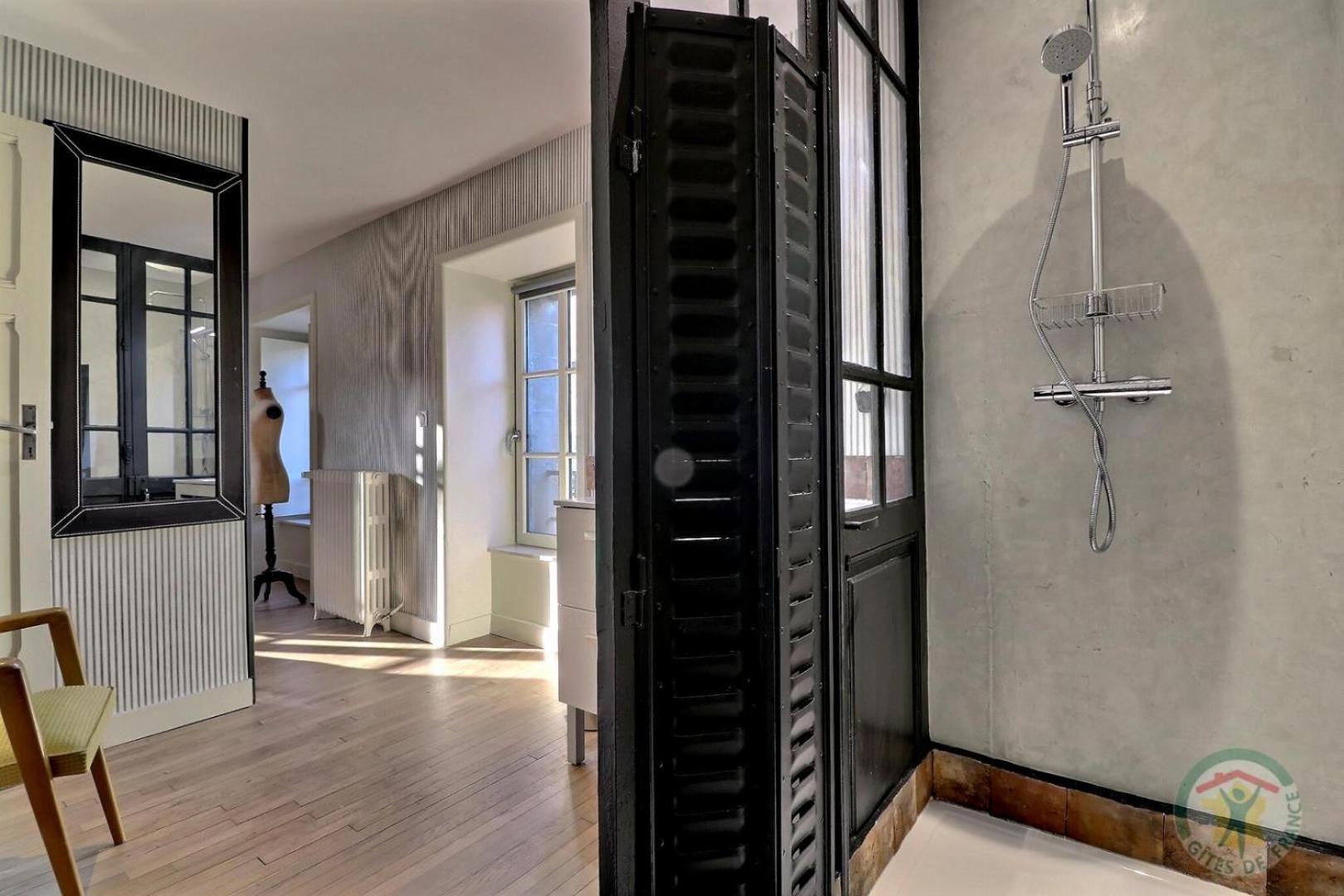 コンブール La Goutte D'Or Bed & Breakfast エクステリア 写真