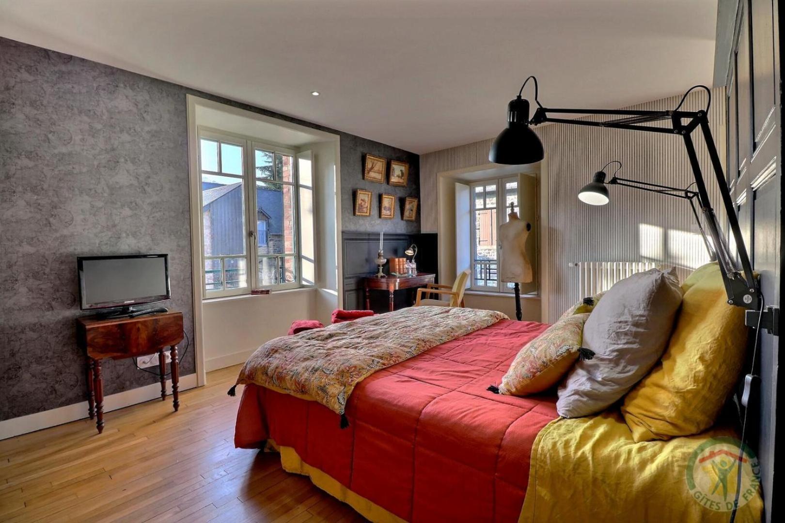 コンブール La Goutte D'Or Bed & Breakfast エクステリア 写真