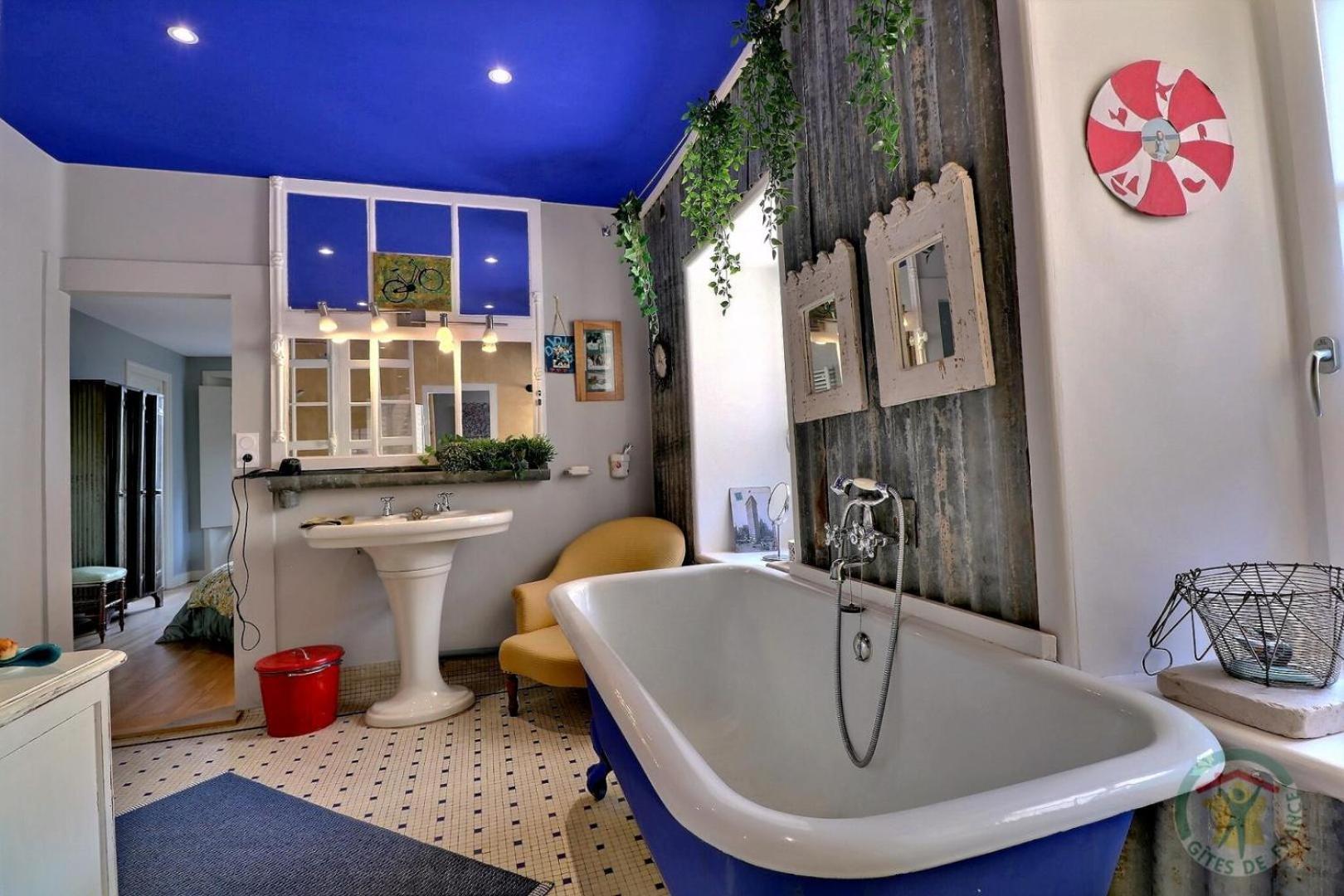 コンブール La Goutte D'Or Bed & Breakfast エクステリア 写真